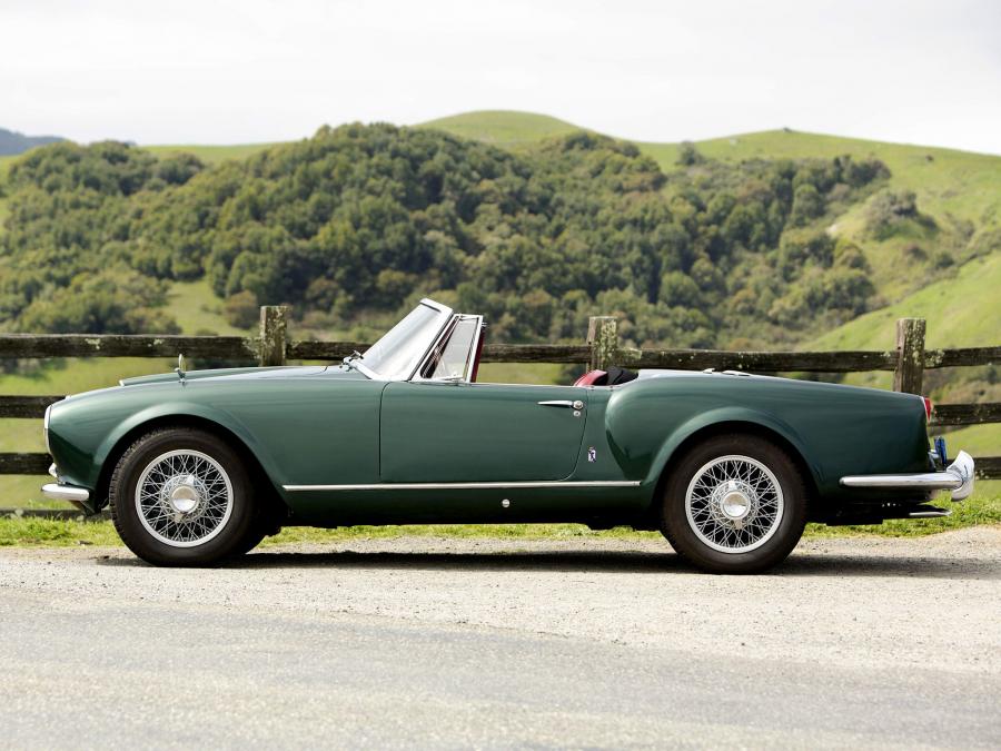  Lancia Aurelia GT Convertible 1956 года  (фото 8 из 19)